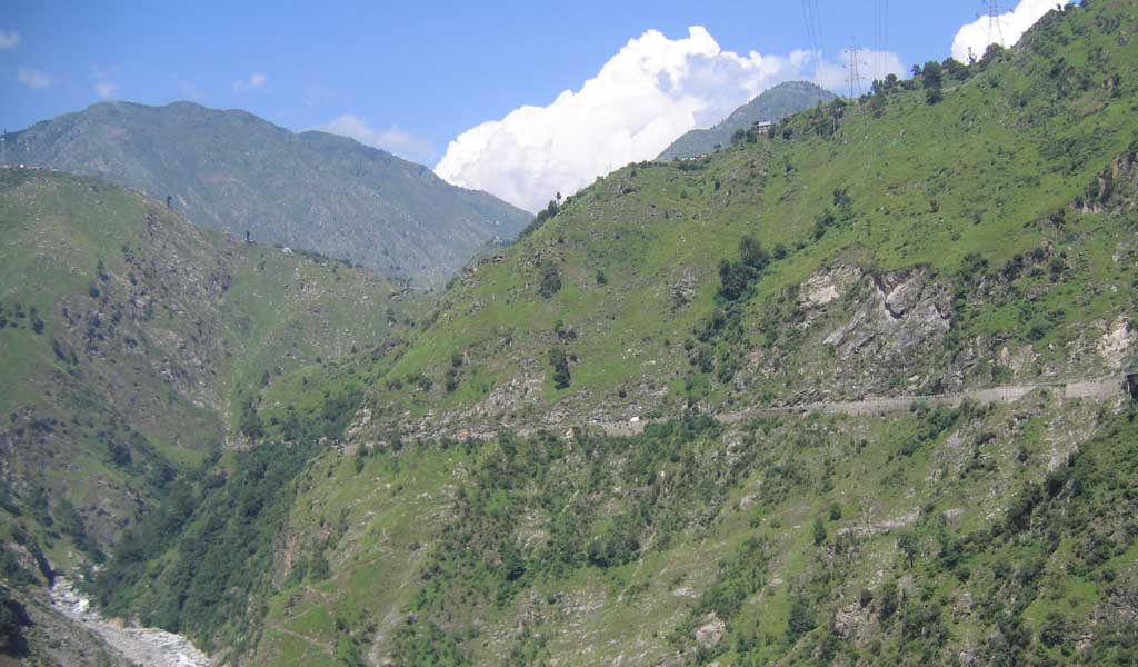 Top 10 Hill Stations In North India : Patnitop, Kashmir