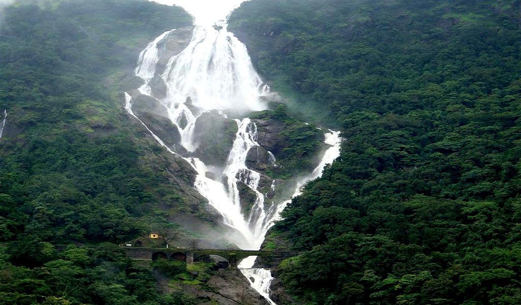 DUDHSAGAR Waterfall one of the places to visit in Goa