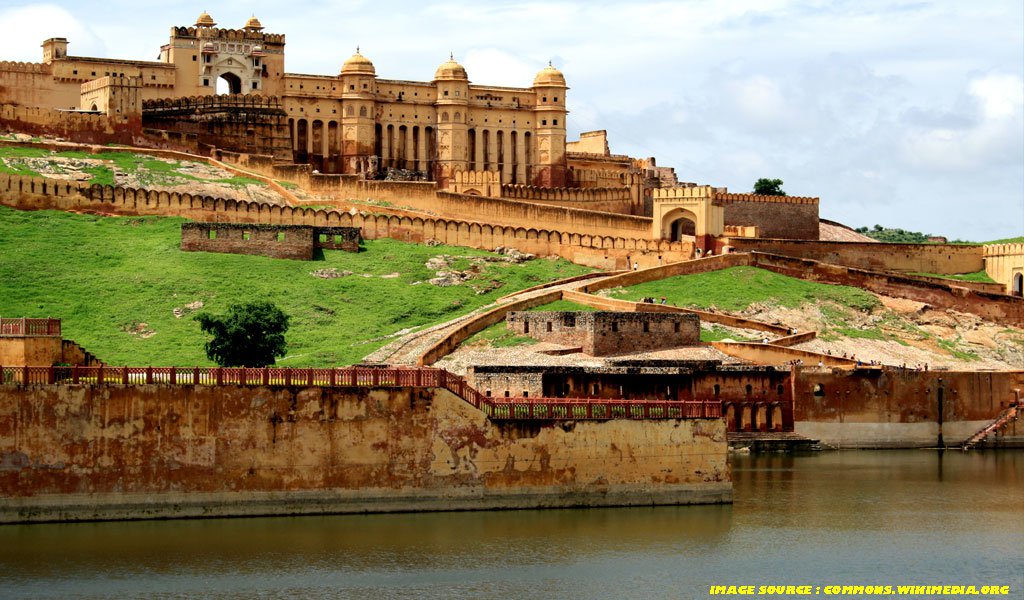 Top 10 Heritage Sites In India