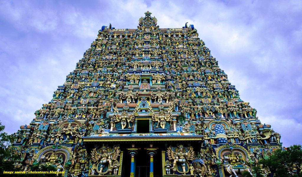 Meenakshi Temple : Famous Temples in South India