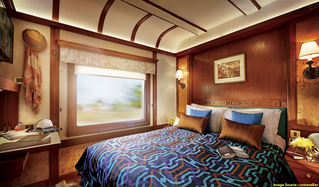 Luxury Trains In India : the Deccan Odessy